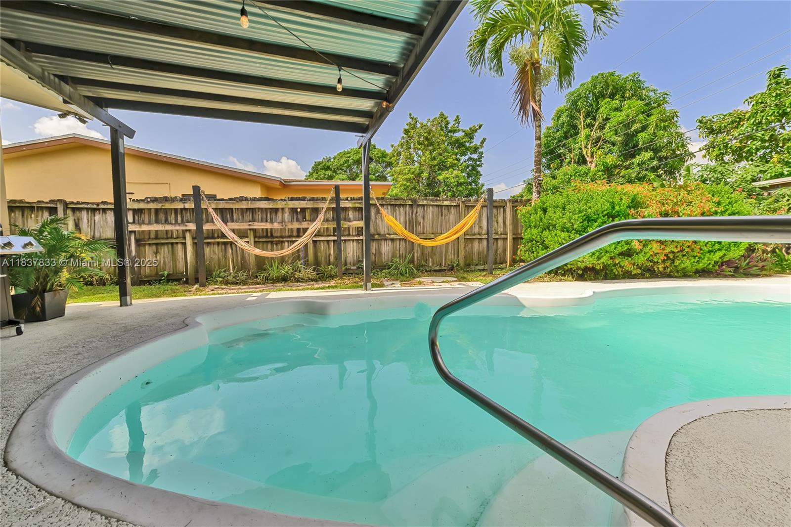 6294 Nw 17th St Property Photo 20