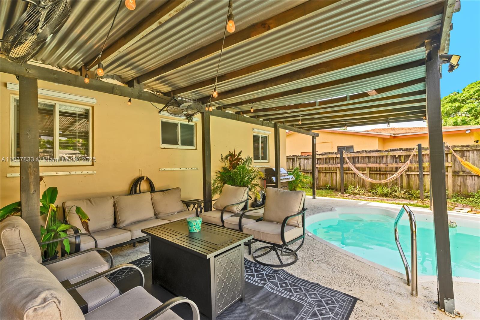 6294 Nw 17th St Property Photo 21