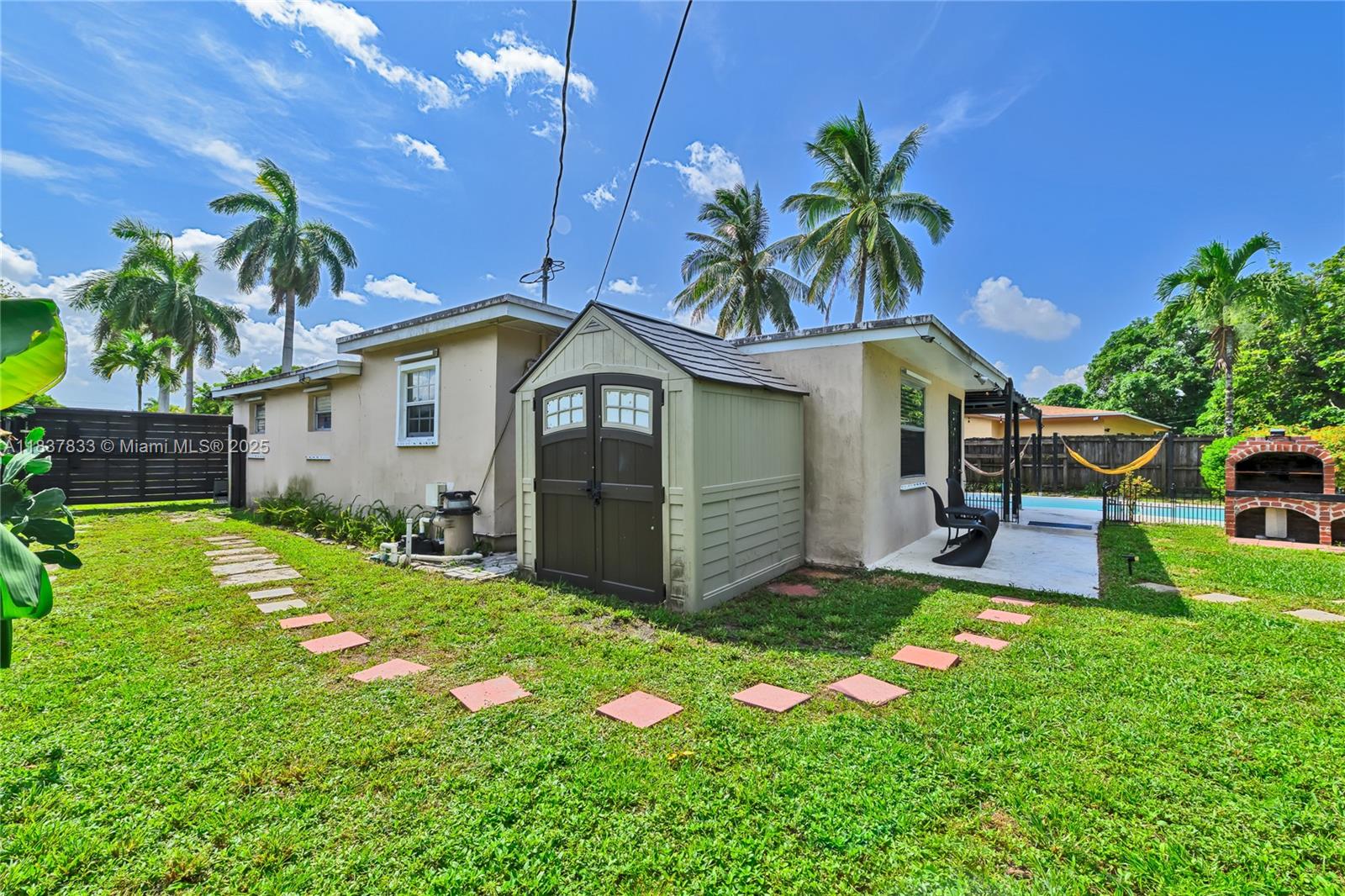 6294 Nw 17th St Property Photo 24