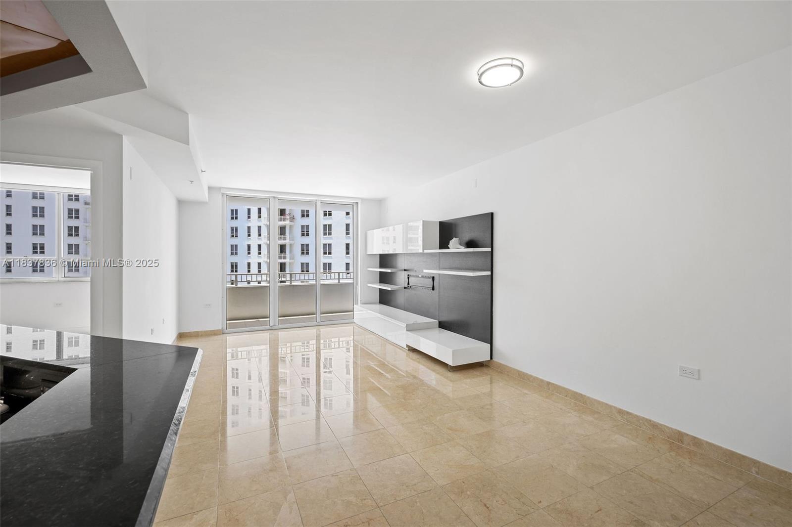 801 Brickell Key Blvd 1005 Property Photo 10