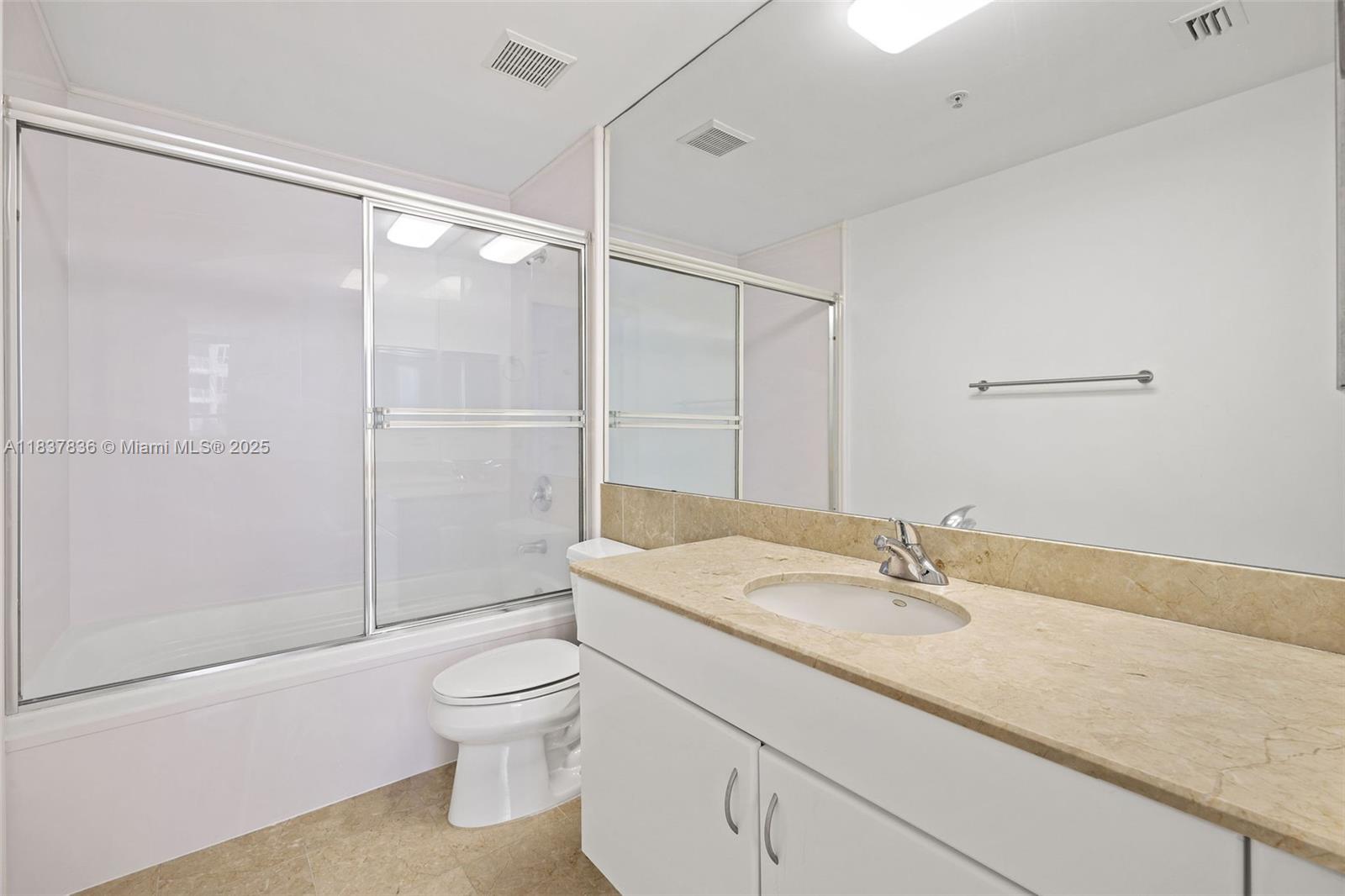 801 Brickell Key Blvd 1005 Property Photo 19