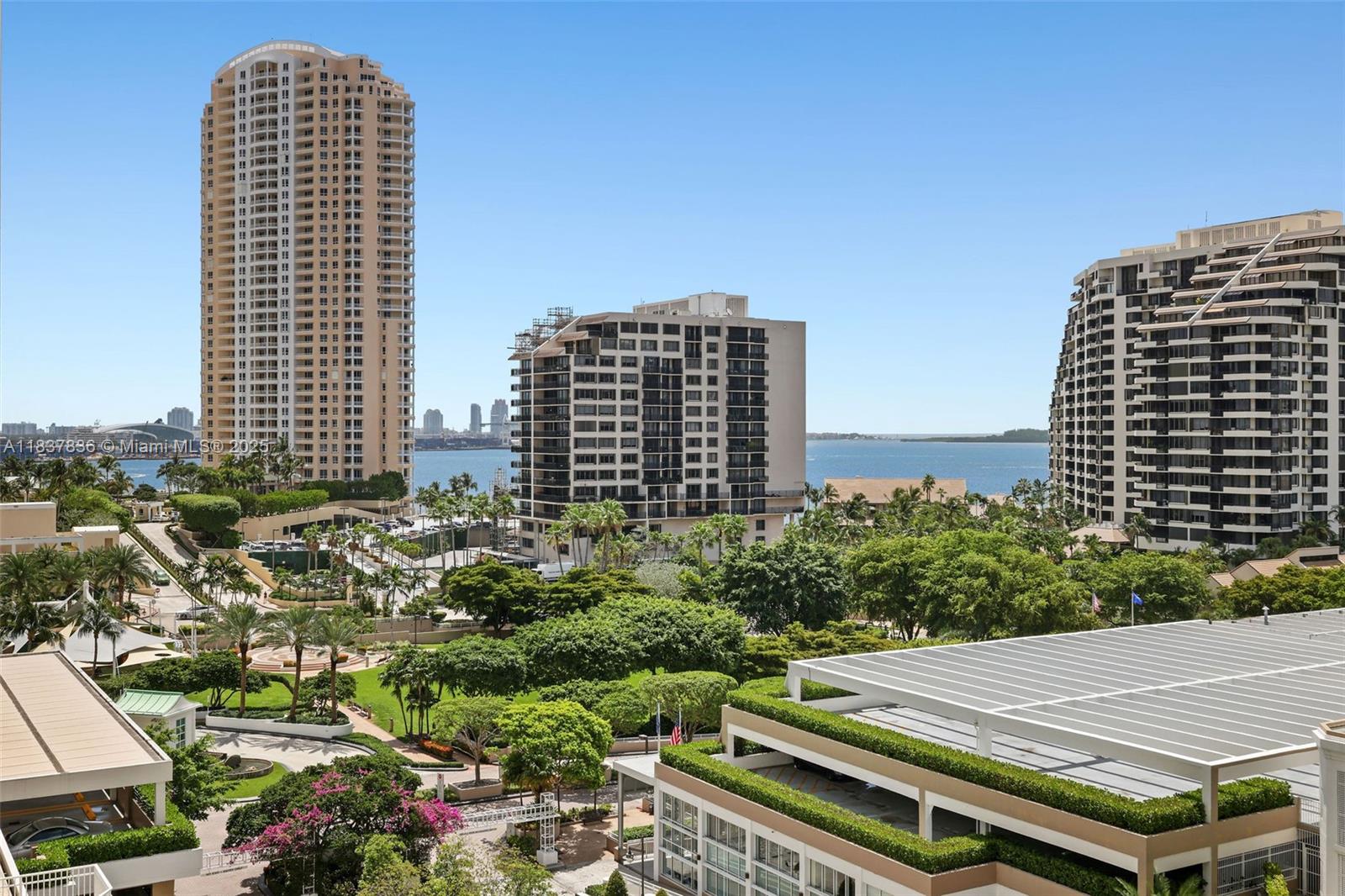 801 Brickell Key Blvd 1005 Property Photo 29