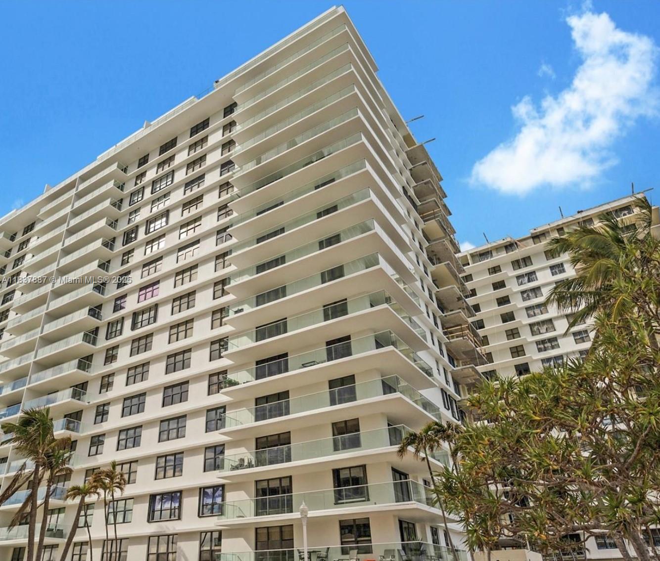 9801 Collins Ave 14t Property Photo 1