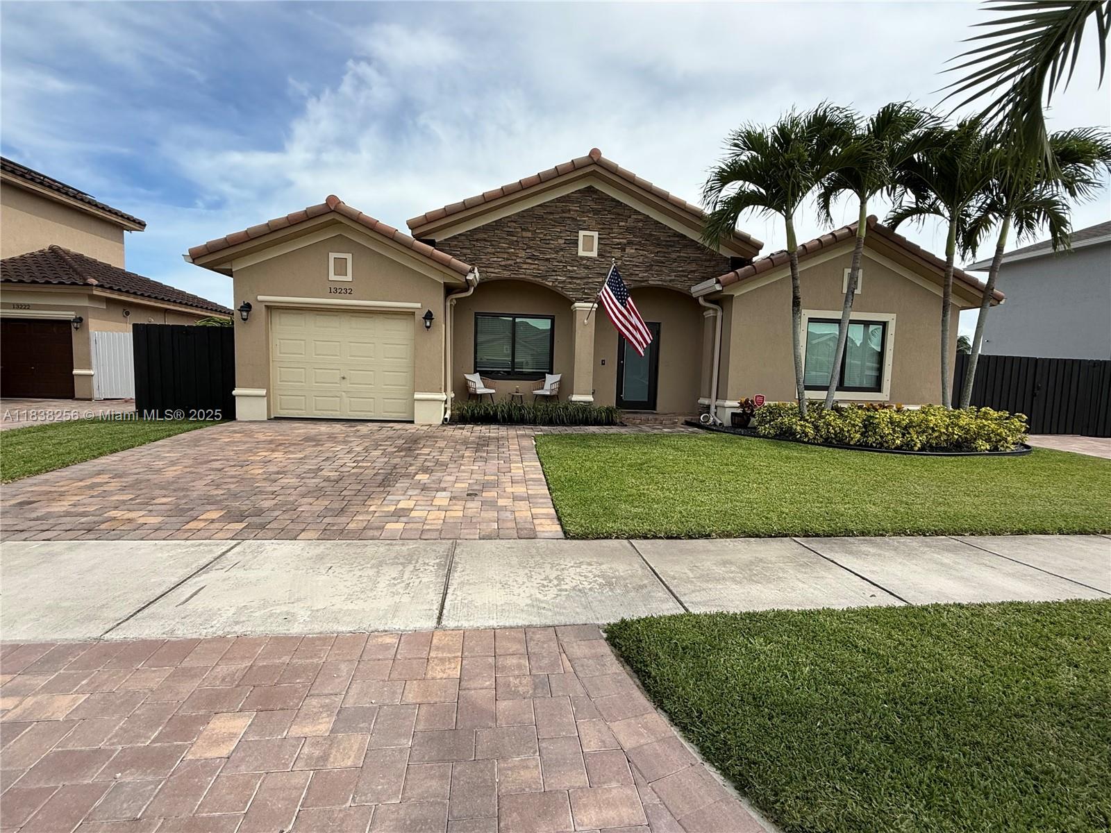 13232 Sw 274th Ter Property Photo 1