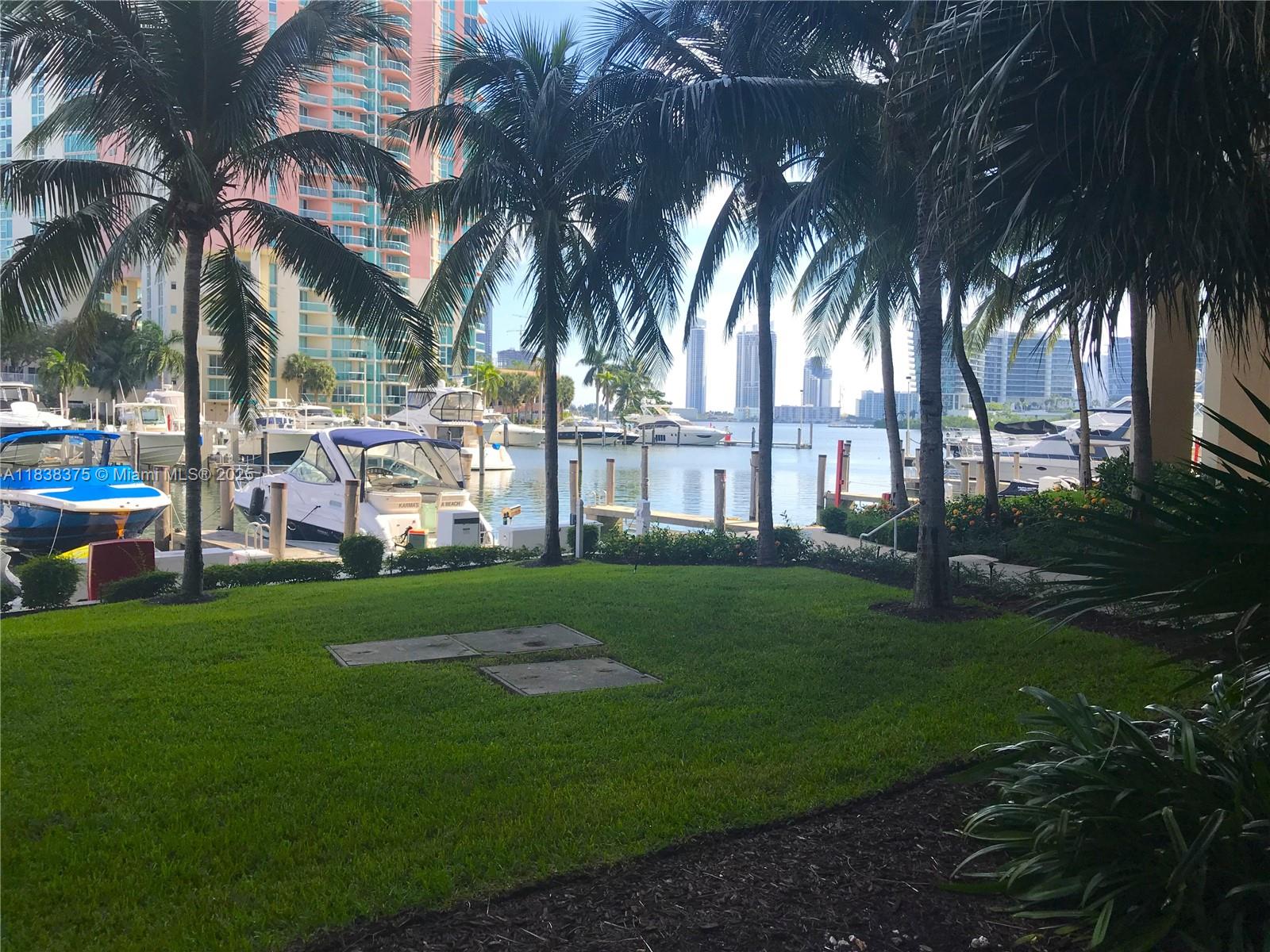 3340 Ne 190th St 109 Property Photo 25