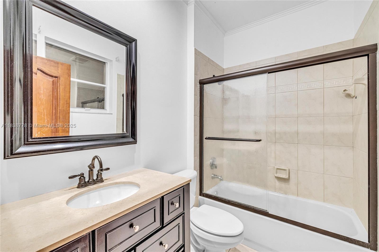 19480 Sw 39th Ct Property Photo 31