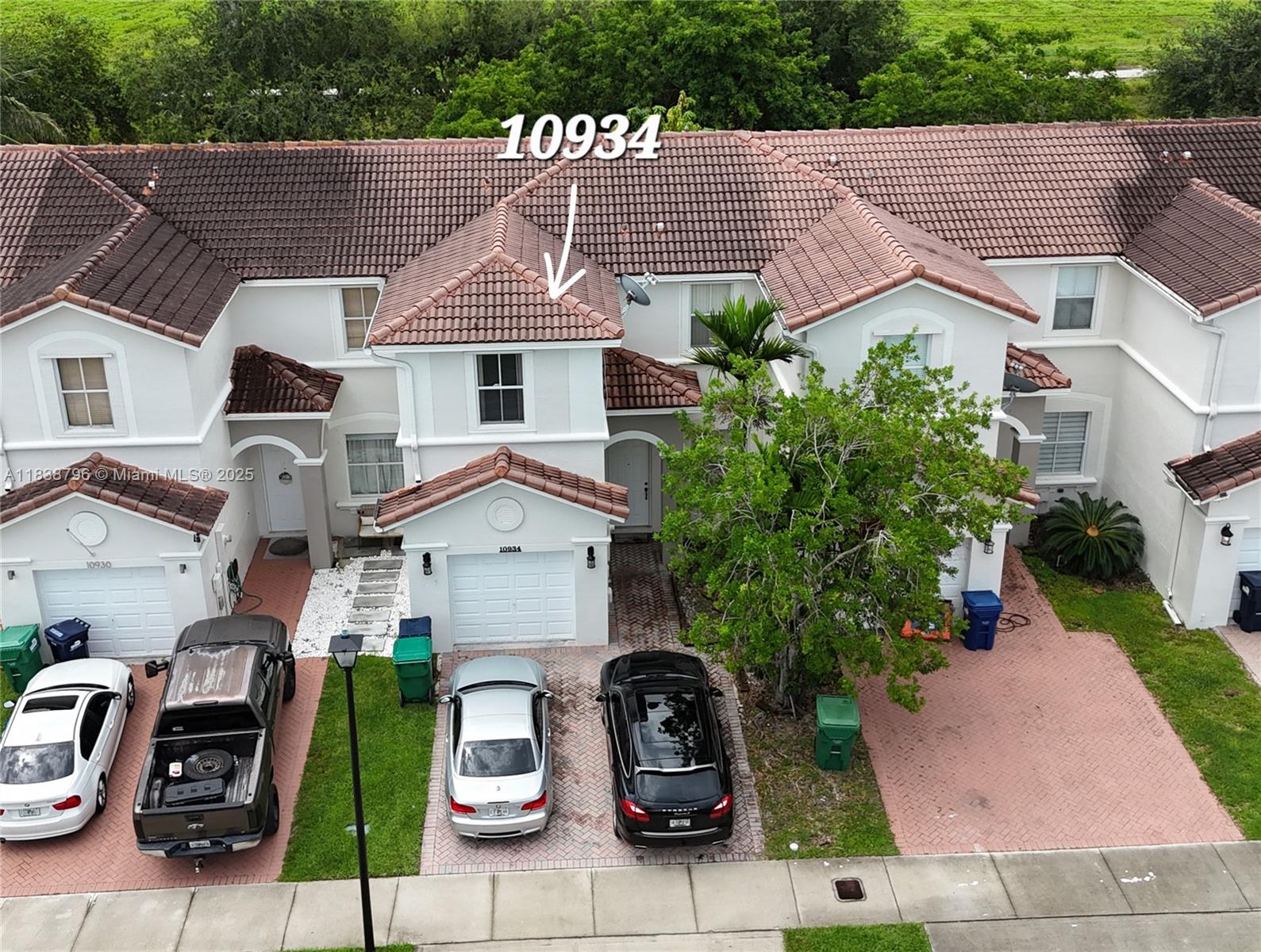 10934 Sw 247 Ter 10934 Property Photo 1