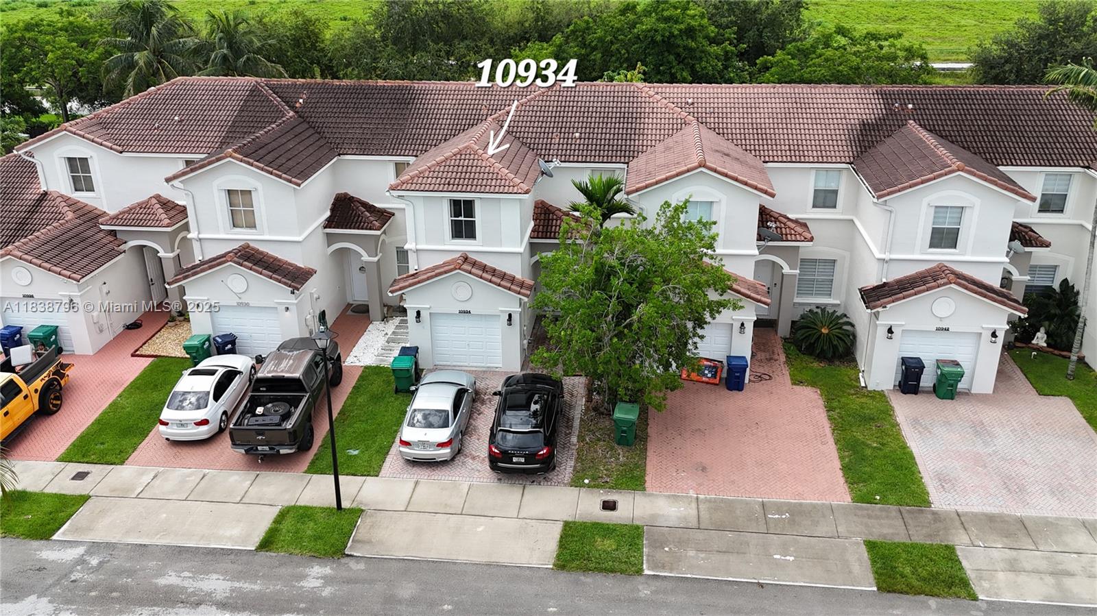 10934 Sw 247 Ter 10934 Property Photo 4