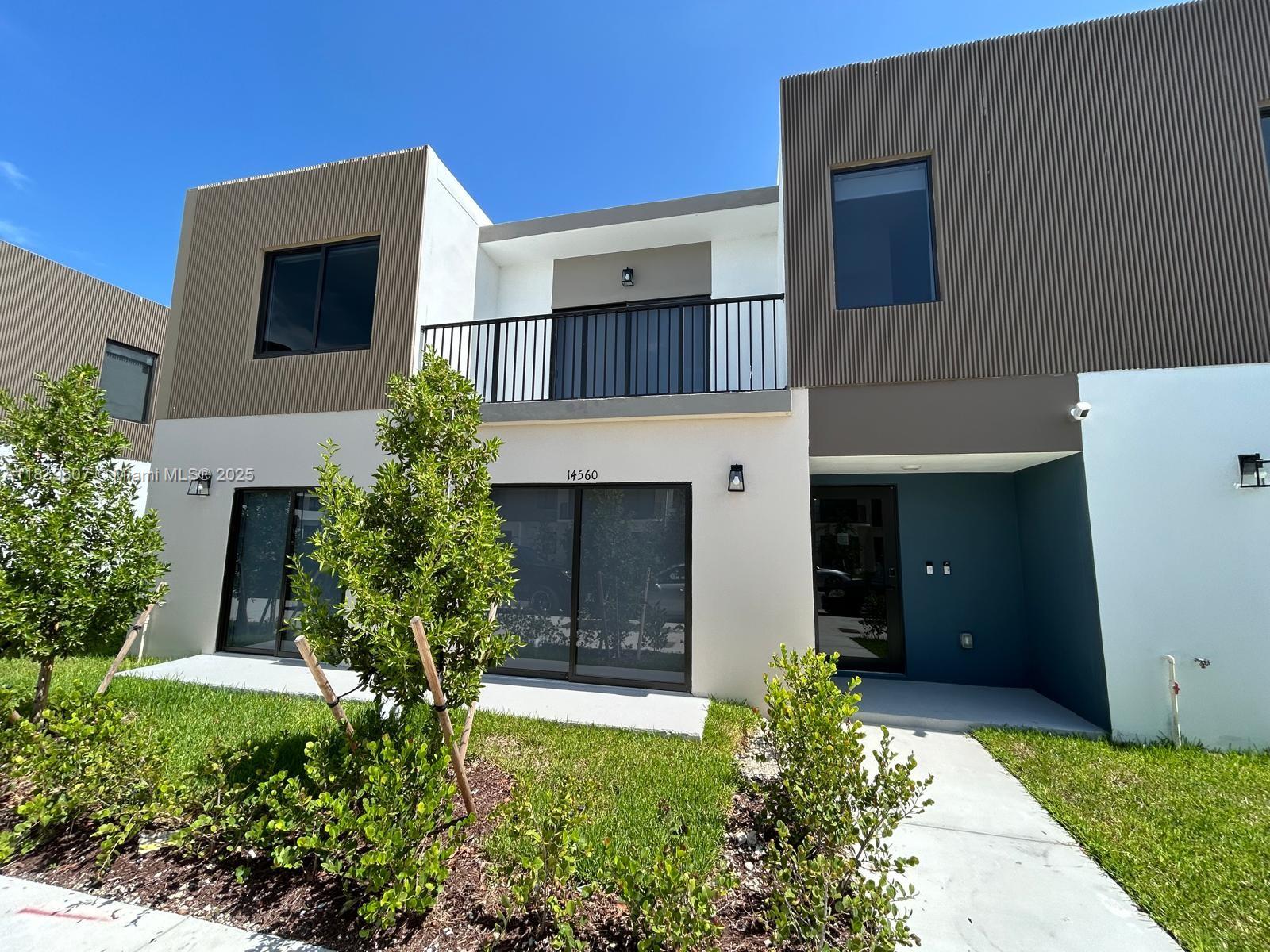 14560 SW 261st Ter 2 Property Photo 1