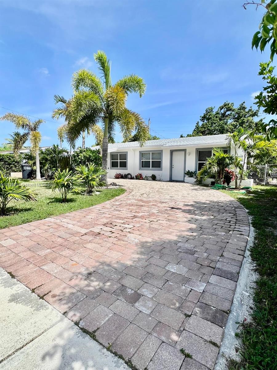 6120 Sw 15th Ct Property Photo 1