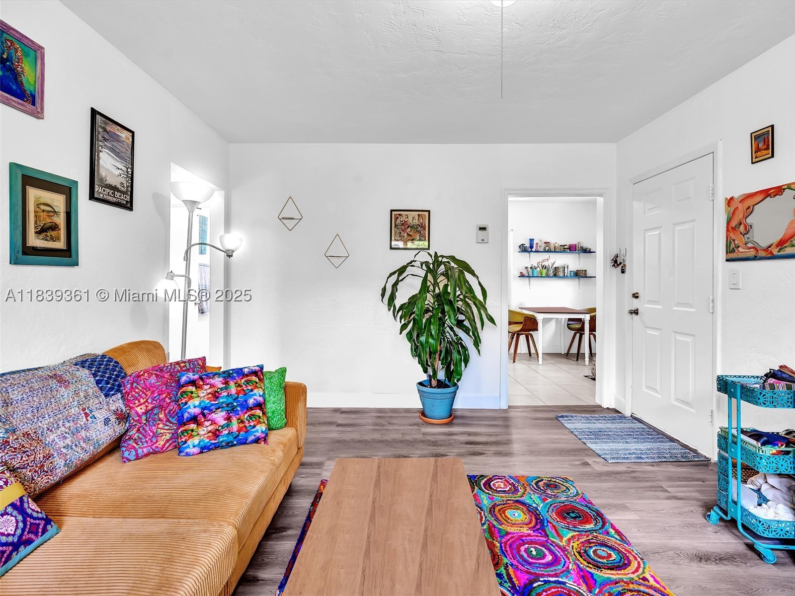 3210 E Elizabeth St Property Photo 10