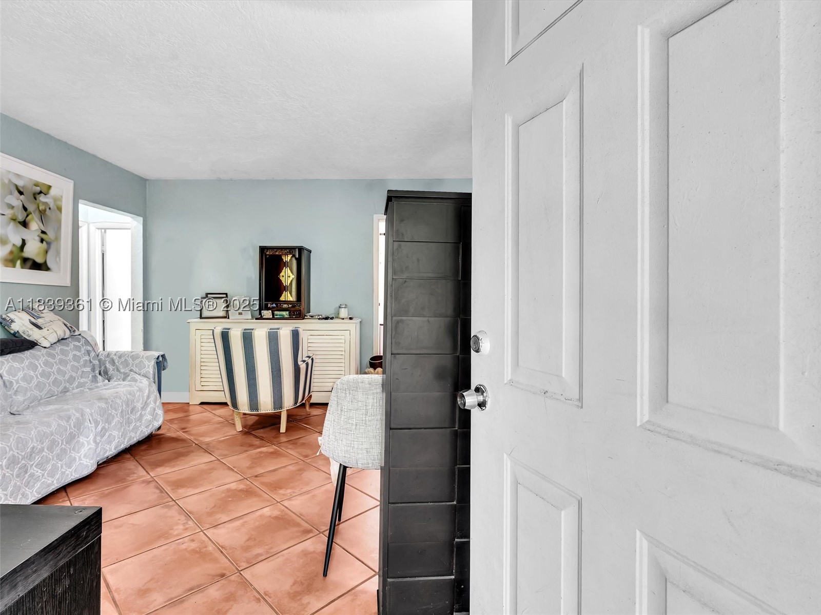 3210 E Elizabeth St Property Photo 58