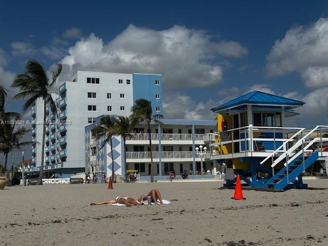 320 S Surf Rd 305 Property Photo 31