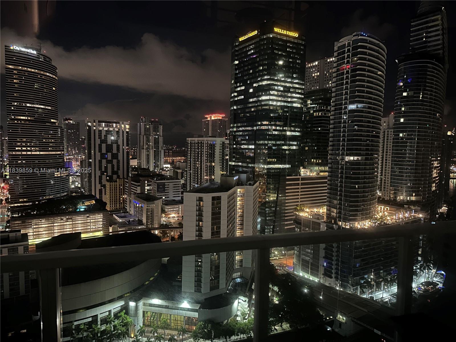 41 Se 5th St 1901 Property Photo 9