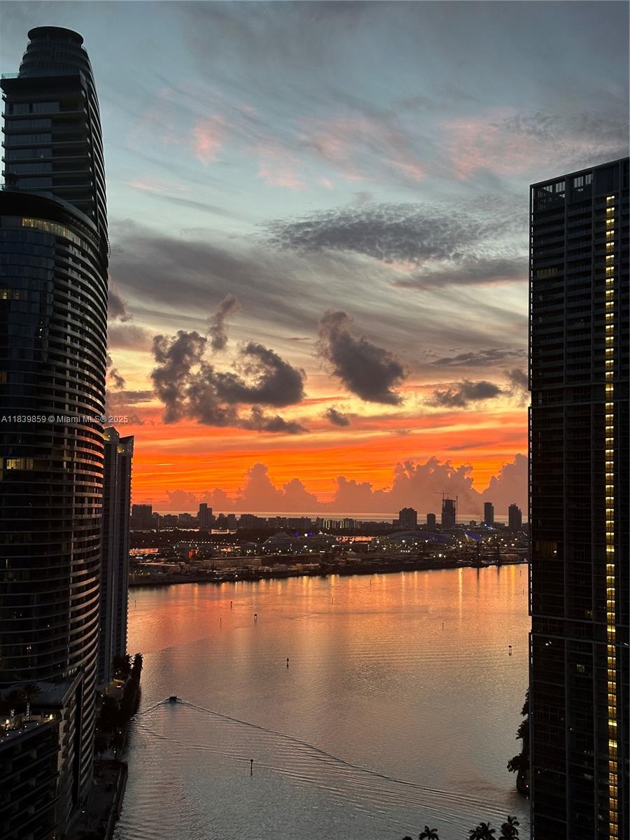 41 Se 5th St 1901 Property Photo 29