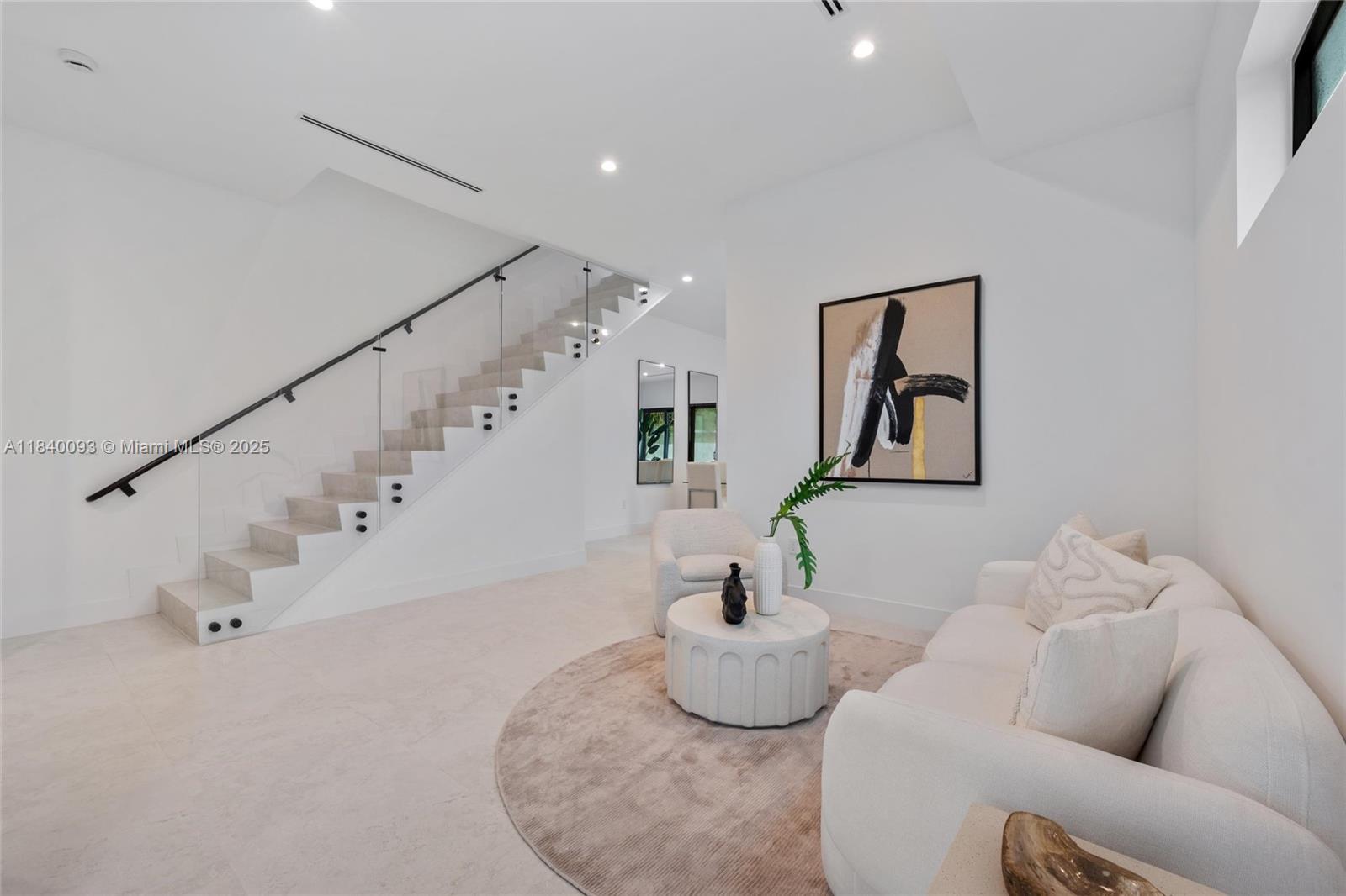 2937 Sw 21st St Property Photo 2