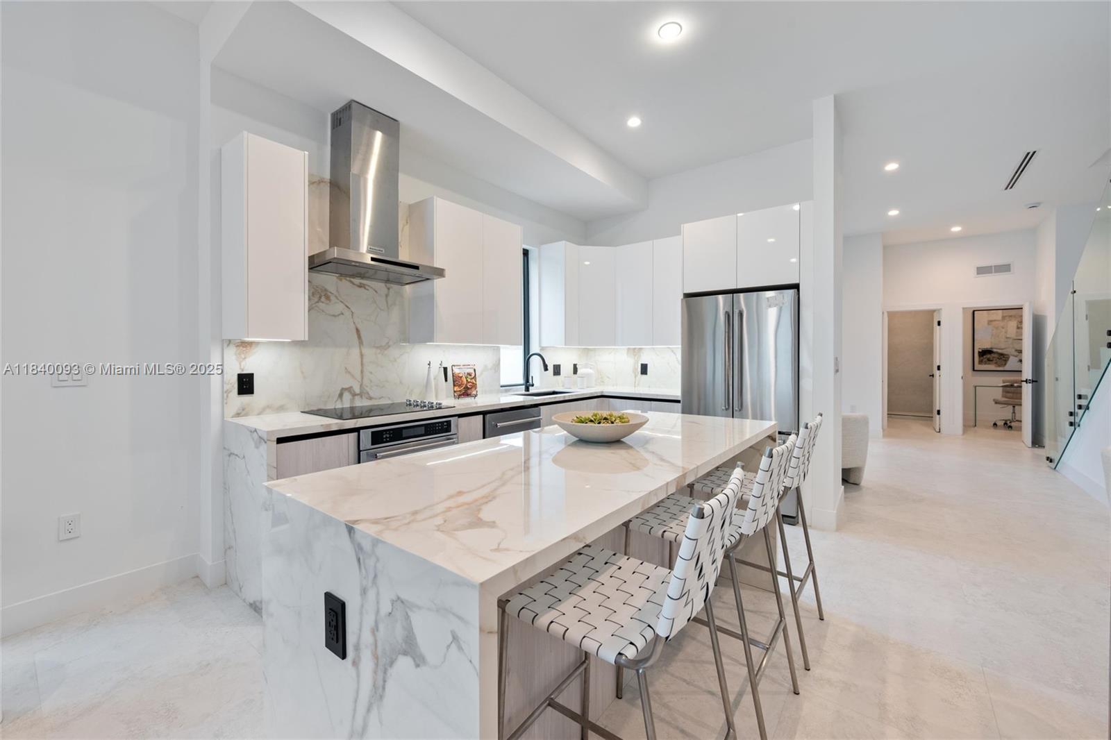 2937 Sw 21st St Property Photo 8