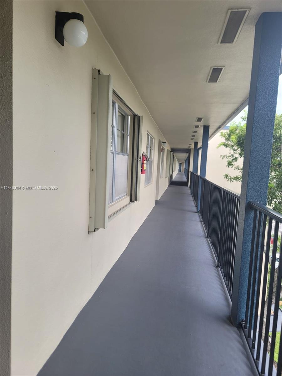 12950 Sw 7th Ct 404a Property Photo 12