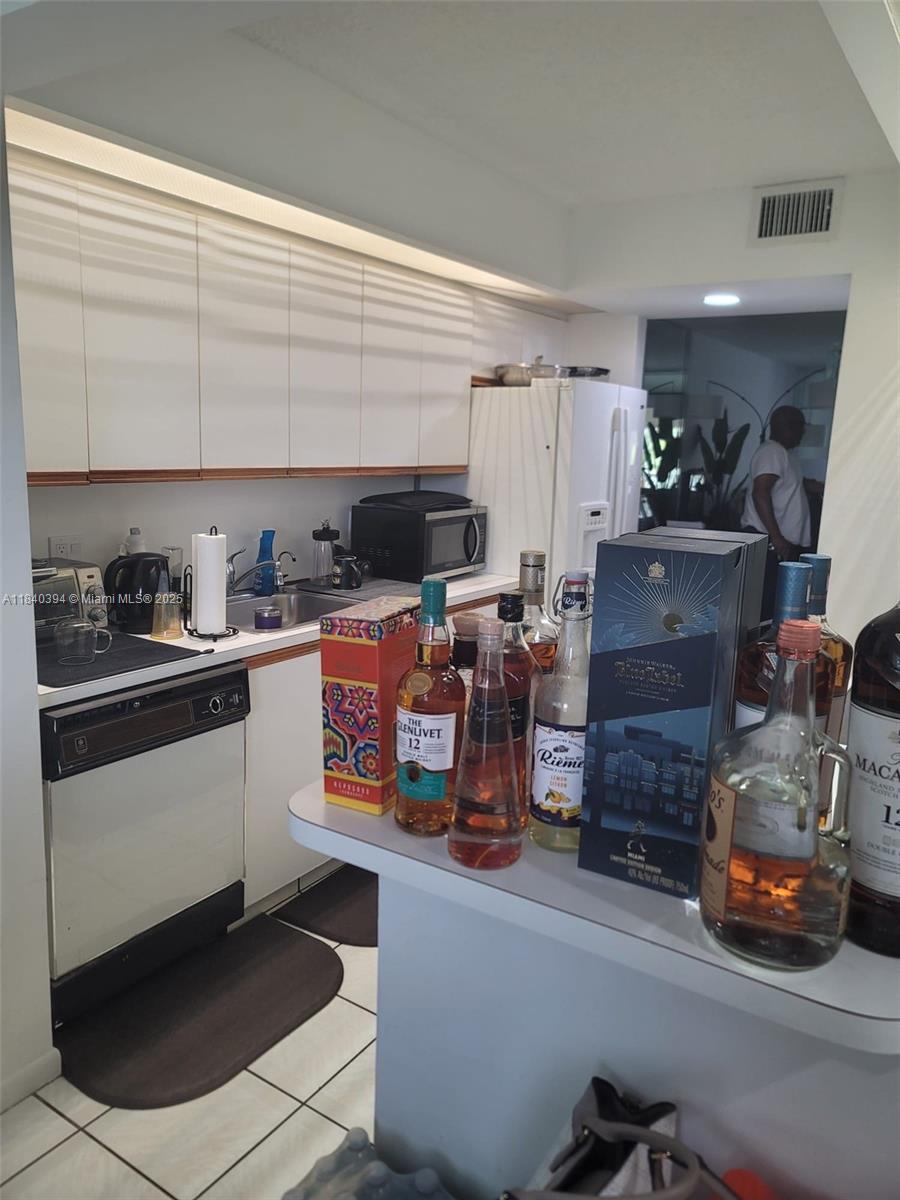 12950 Sw 7th Ct 404a Property Photo 30