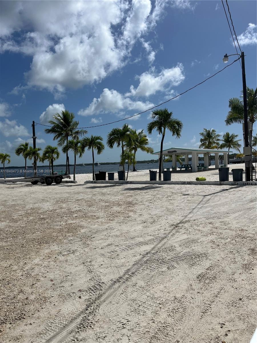 55 Tarpon Basin Dr Property Photo 1