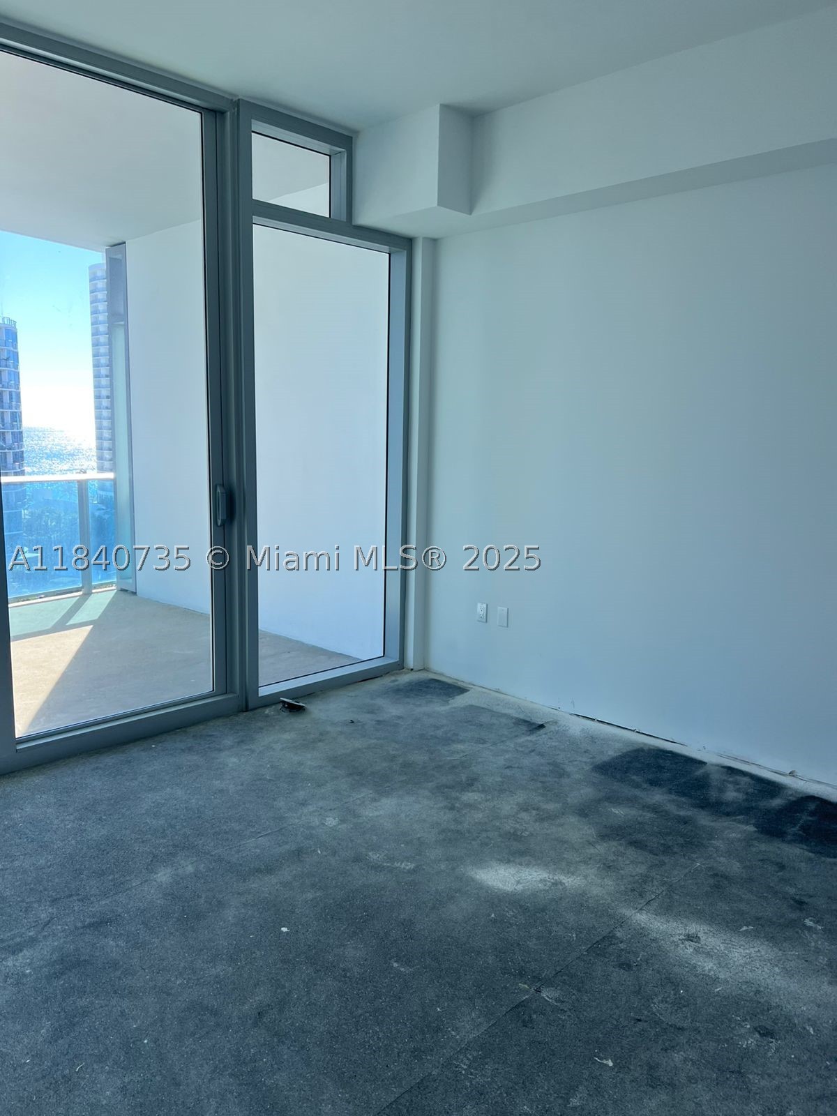 17550 Collins Ave 1004 Property Photo 10