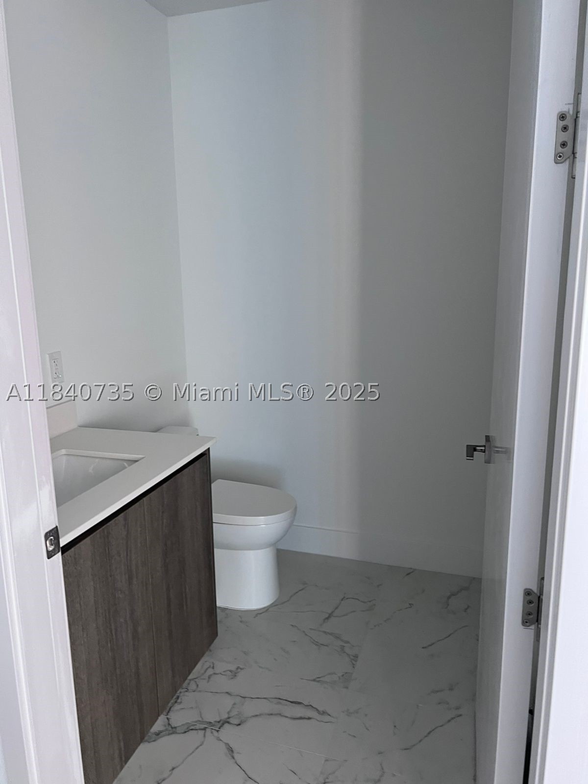 17550 Collins Ave 1004 Property Photo 12