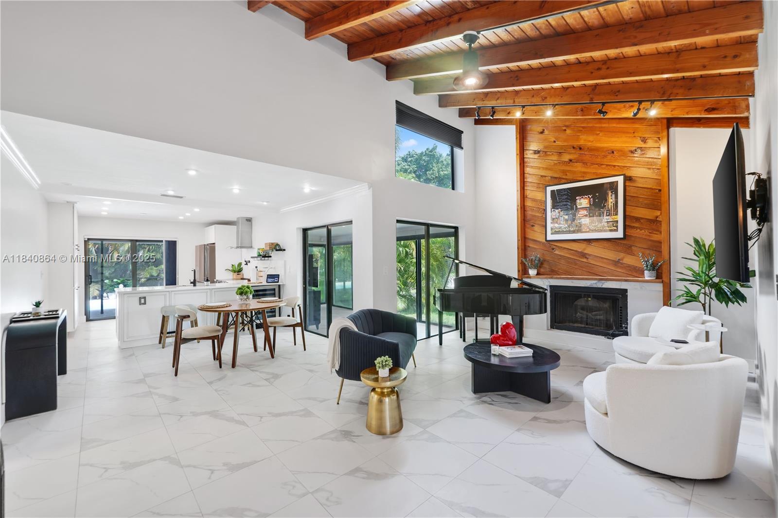 19654 Back Nine Dr Property Photo 1