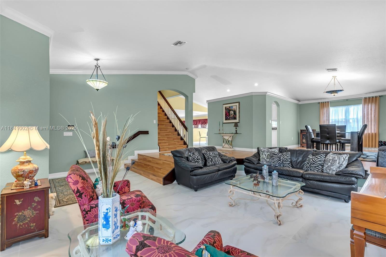 11331 Nw 64th Ter Property Photo 6