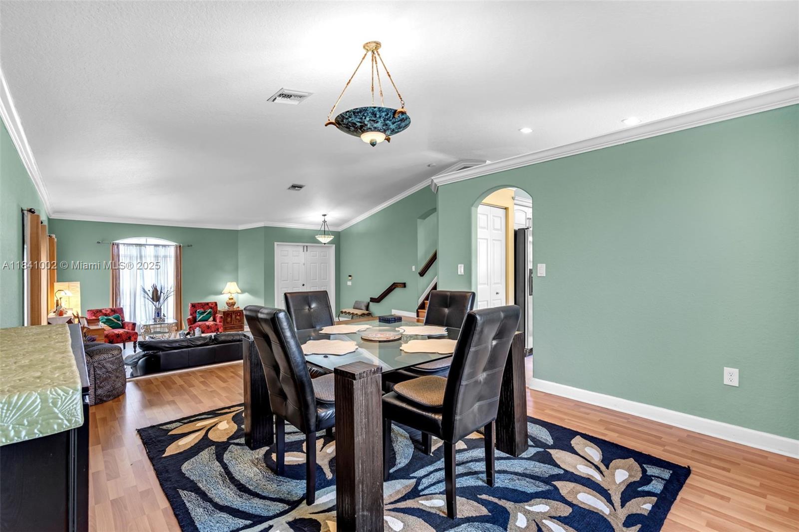 11331 Nw 64th Ter Property Photo 9