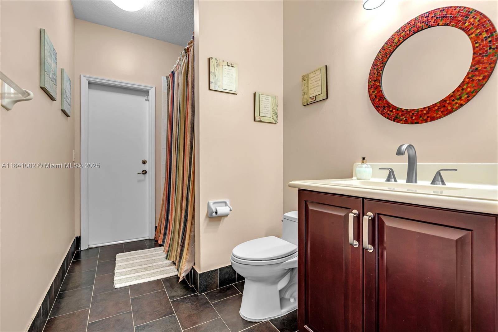 11331 Nw 64th Ter Property Photo 12