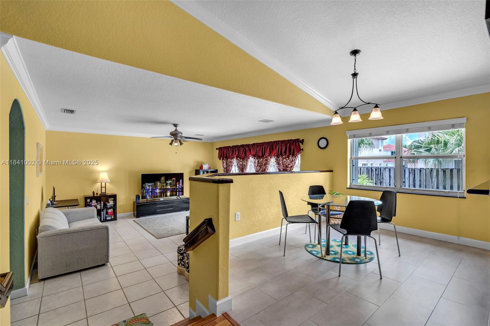 11331 Nw 64th Ter Property Photo 14