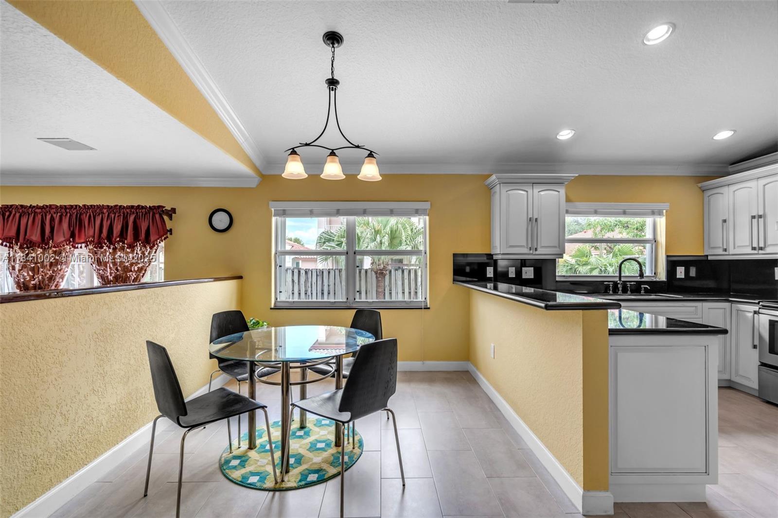 11331 Nw 64th Ter Property Photo 18