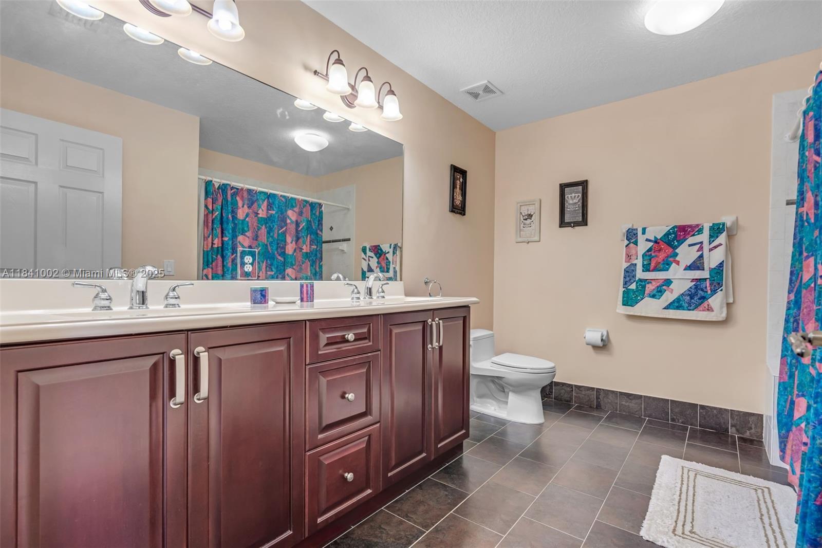 11331 Nw 64th Ter Property Photo 24