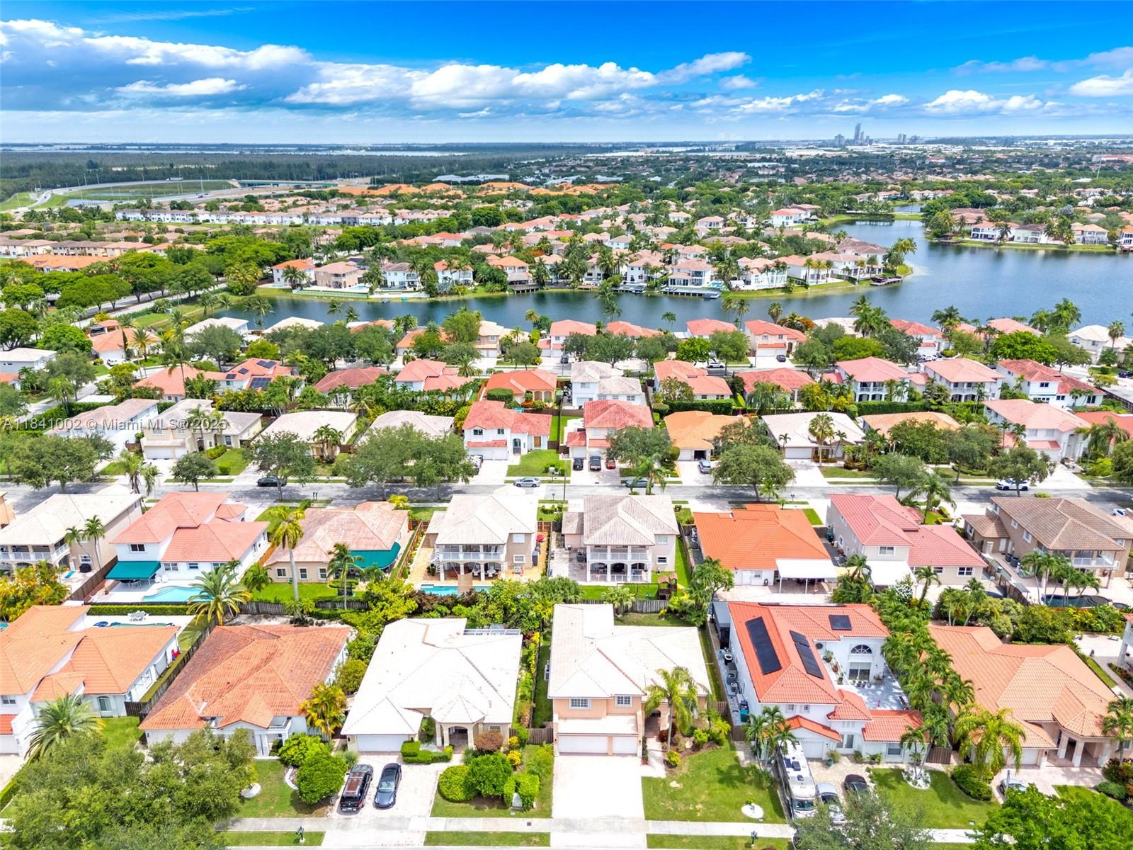 11331 Nw 64th Ter Property Photo 40