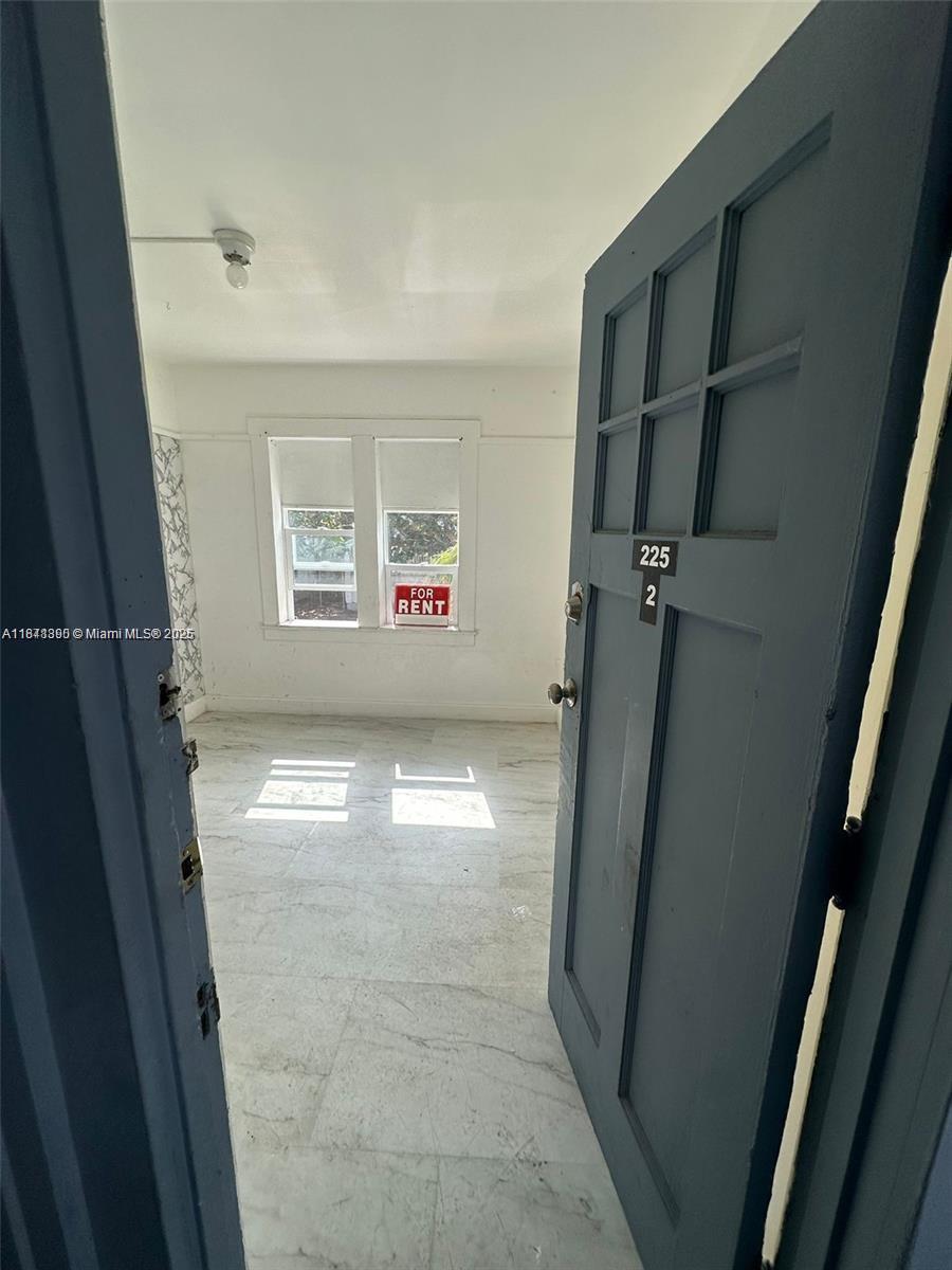 225 NE 56th St 225-2