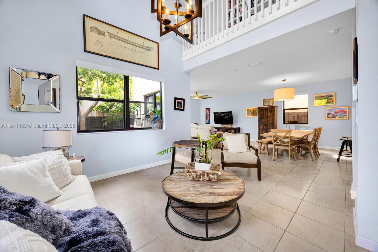 455 Se 34th Ter Property Photo 6