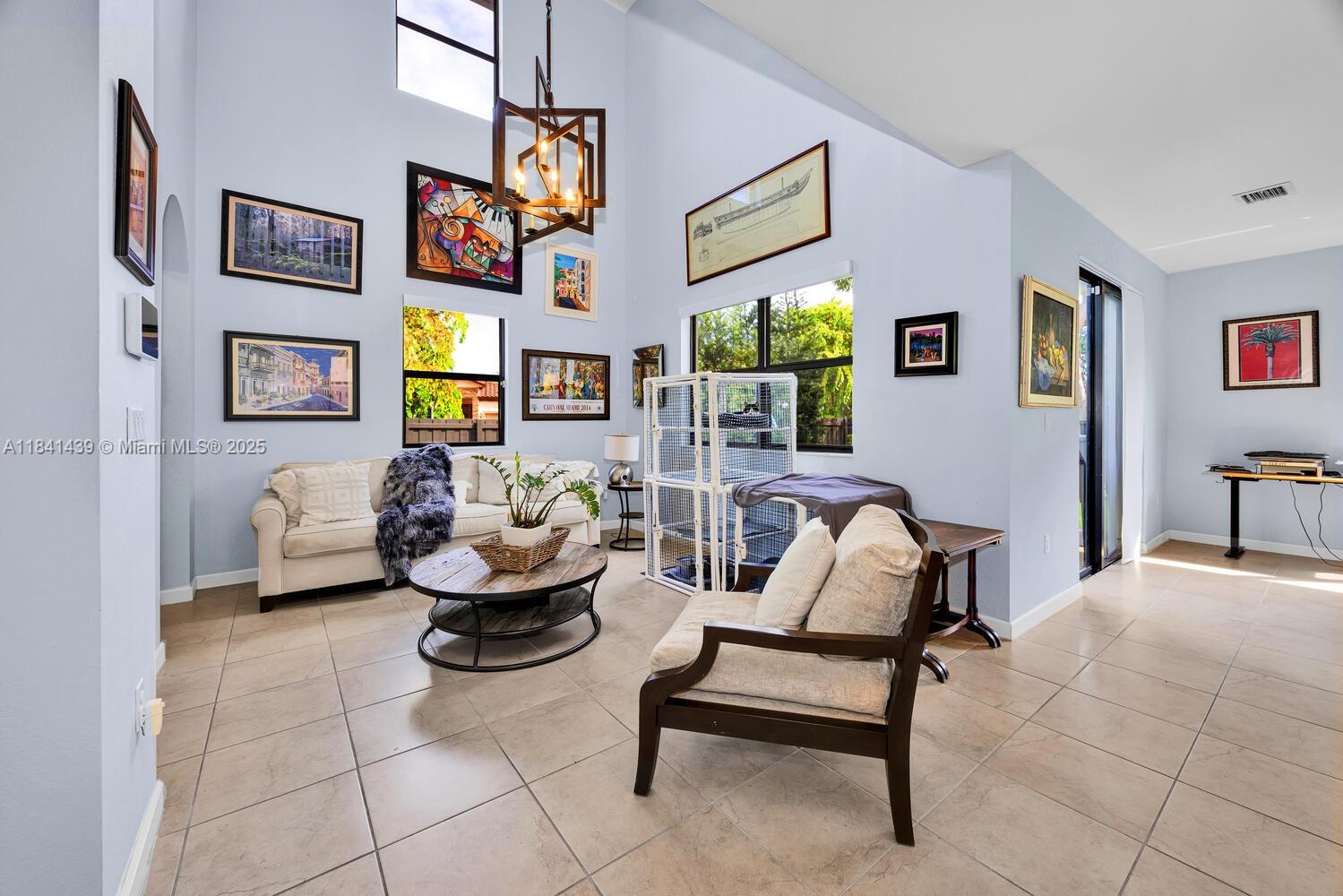 455 Se 34th Ter Property Photo 7