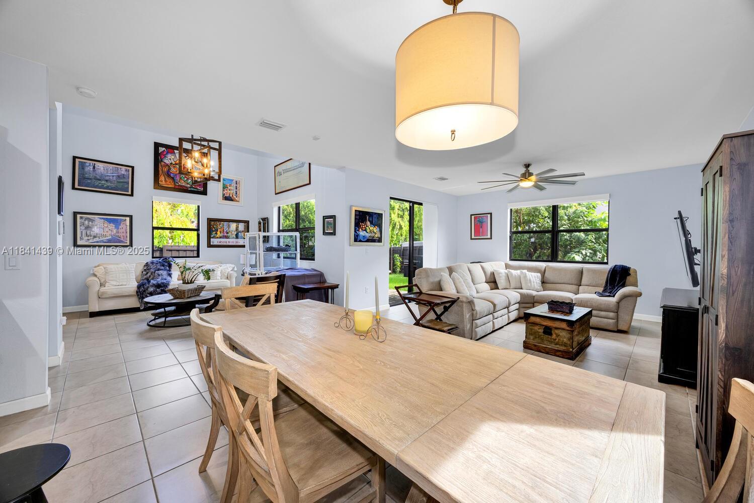 455 Se 34th Ter Property Photo 10