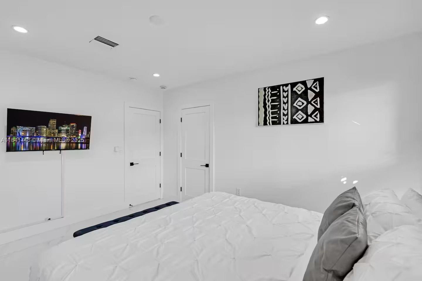 17835 Ne 6th Ave 0 Property Photo 23