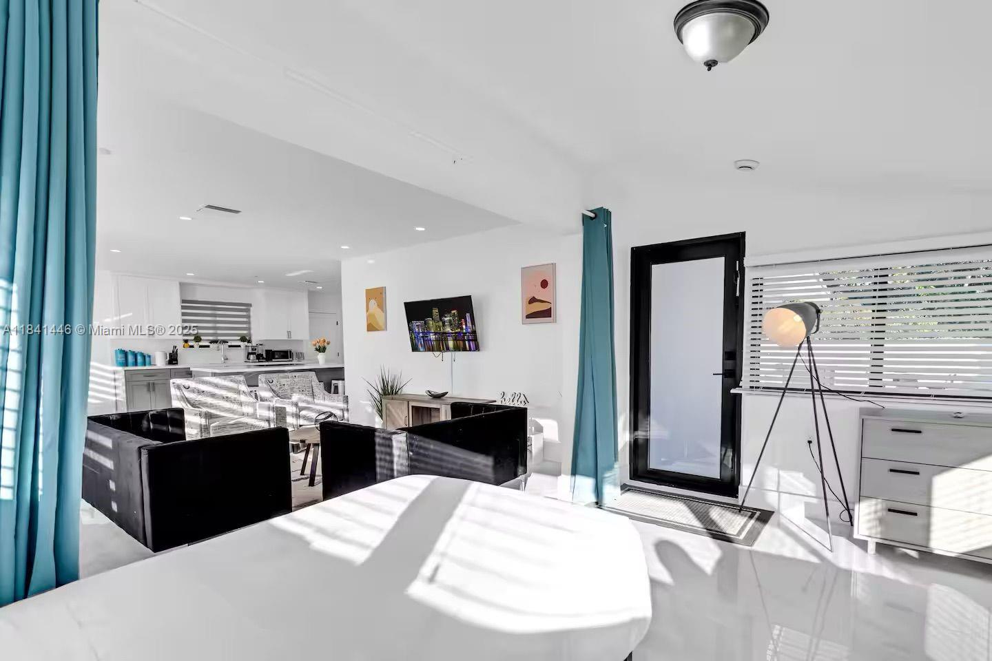 17835 Ne 6th Ave 0 Property Photo 29