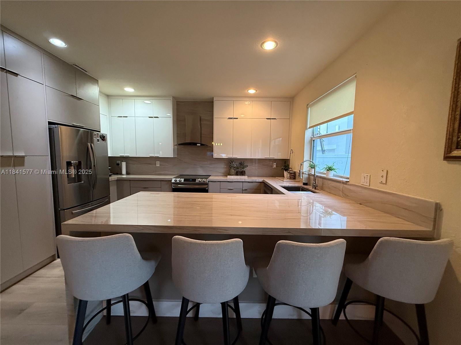 17012 SW 91st Ter Property Photo 1