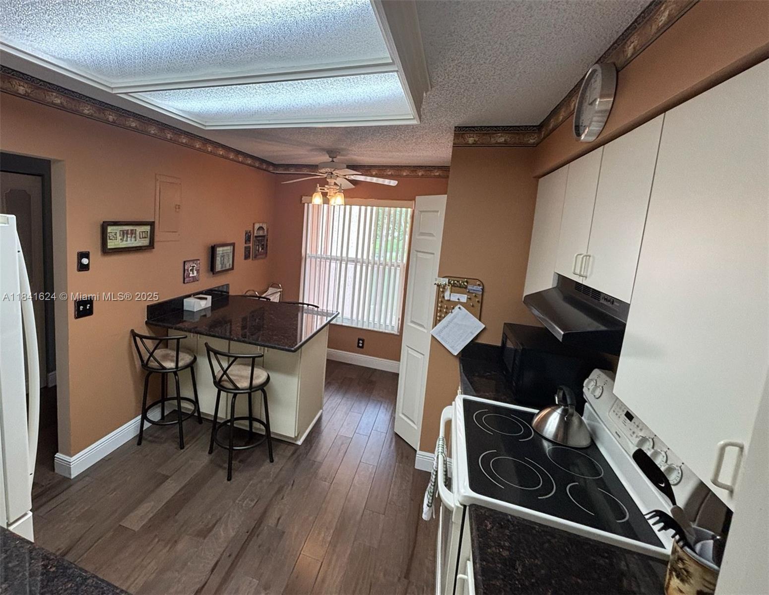 14575 E Bonaire Blvd 310 Property Photo 11