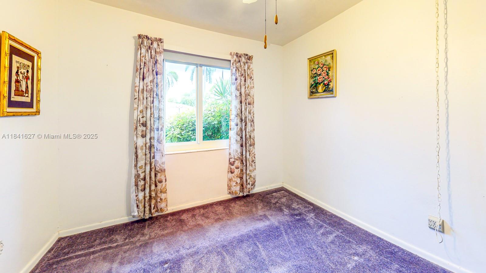 8121 Sw 205th St Property Photo 7