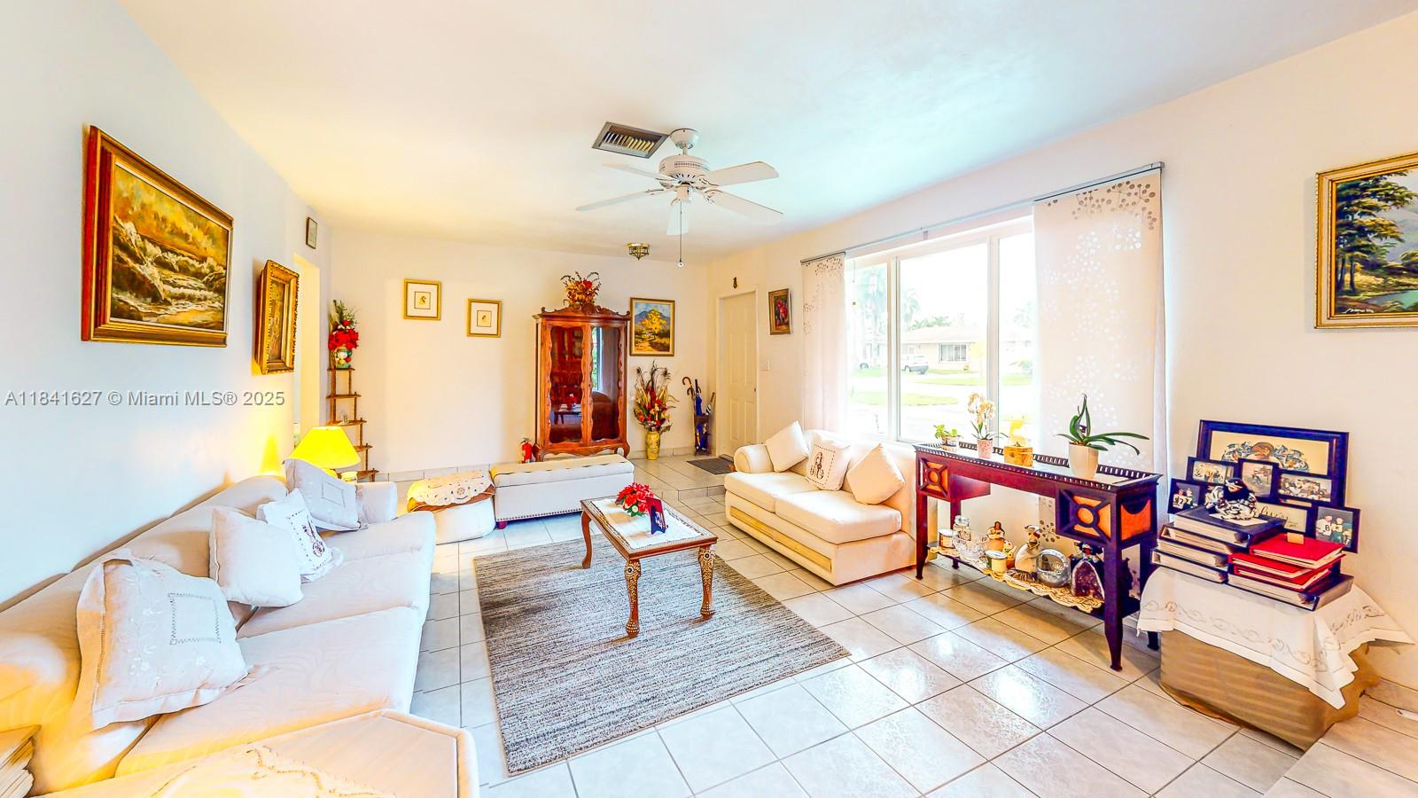 8121 Sw 205th St Property Photo 16