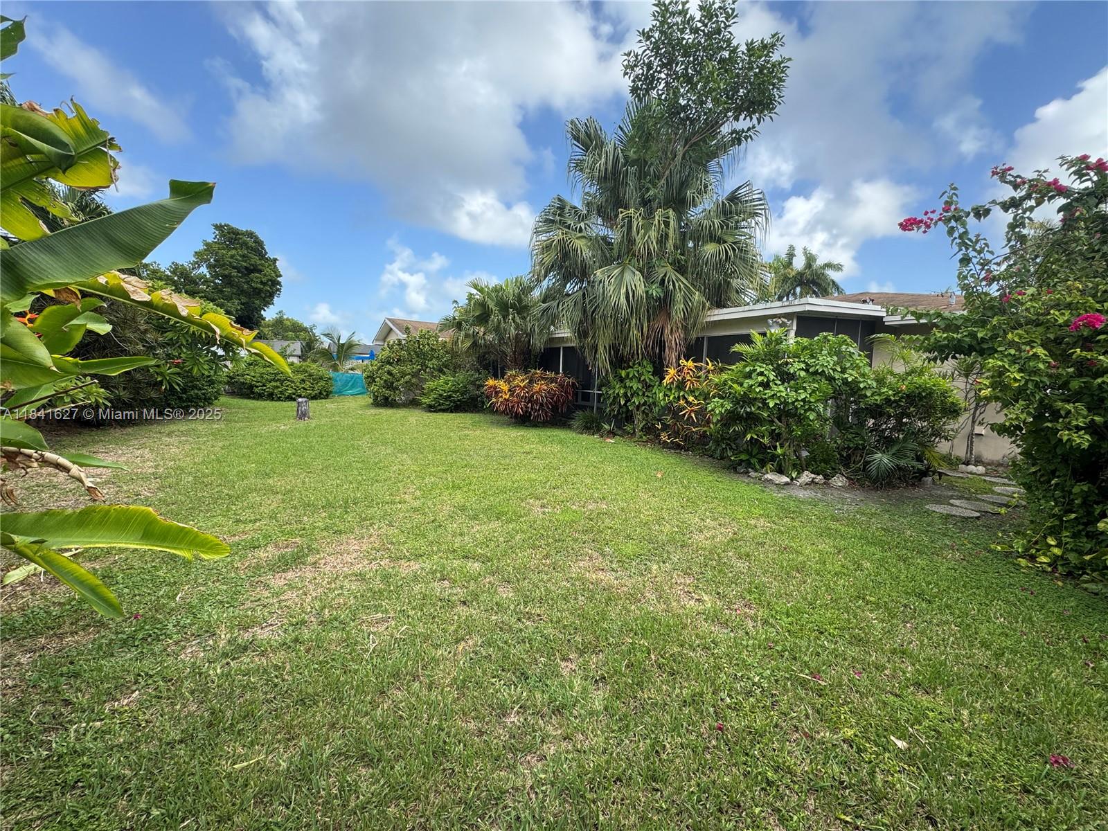 8121 Sw 205th St Property Photo 23