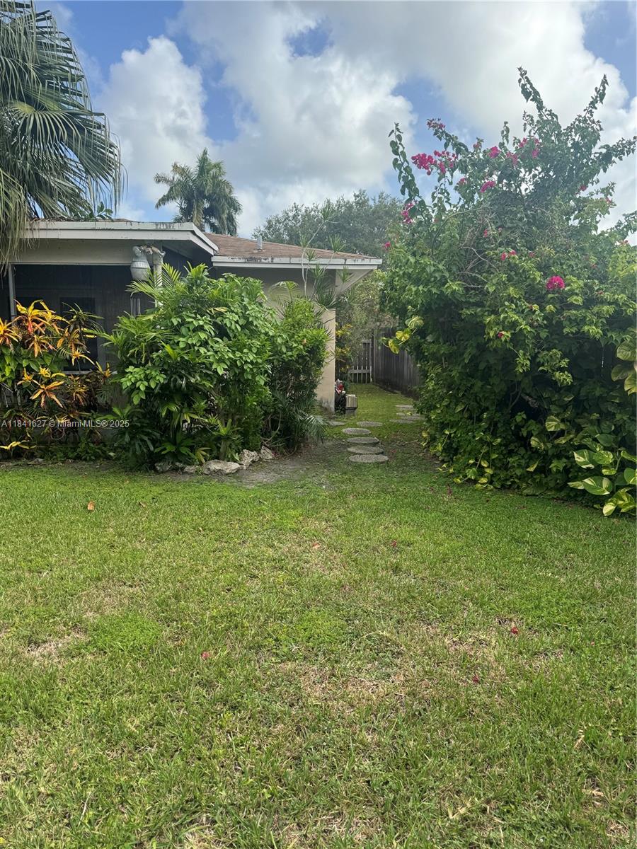 8121 Sw 205th St Property Photo 24