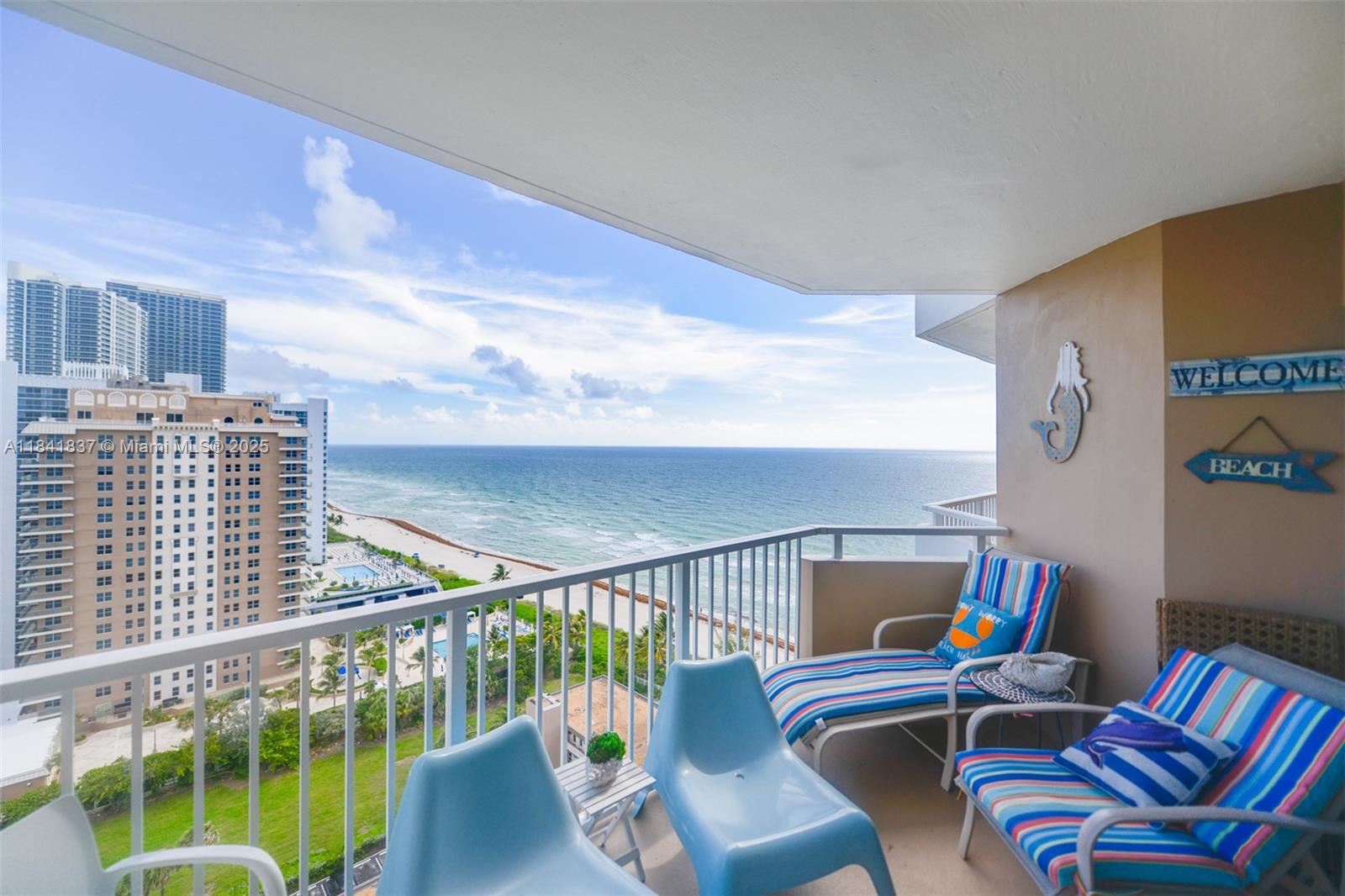 1950 S Ocean Dr 18b Property Photo 23