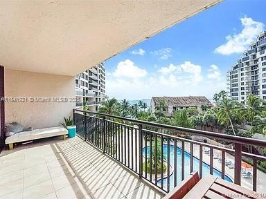 540 Brickell Key Dr 603 Property Photo 2