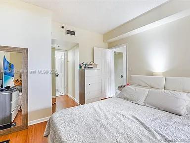540 Brickell Key Dr 603 Property Photo 10