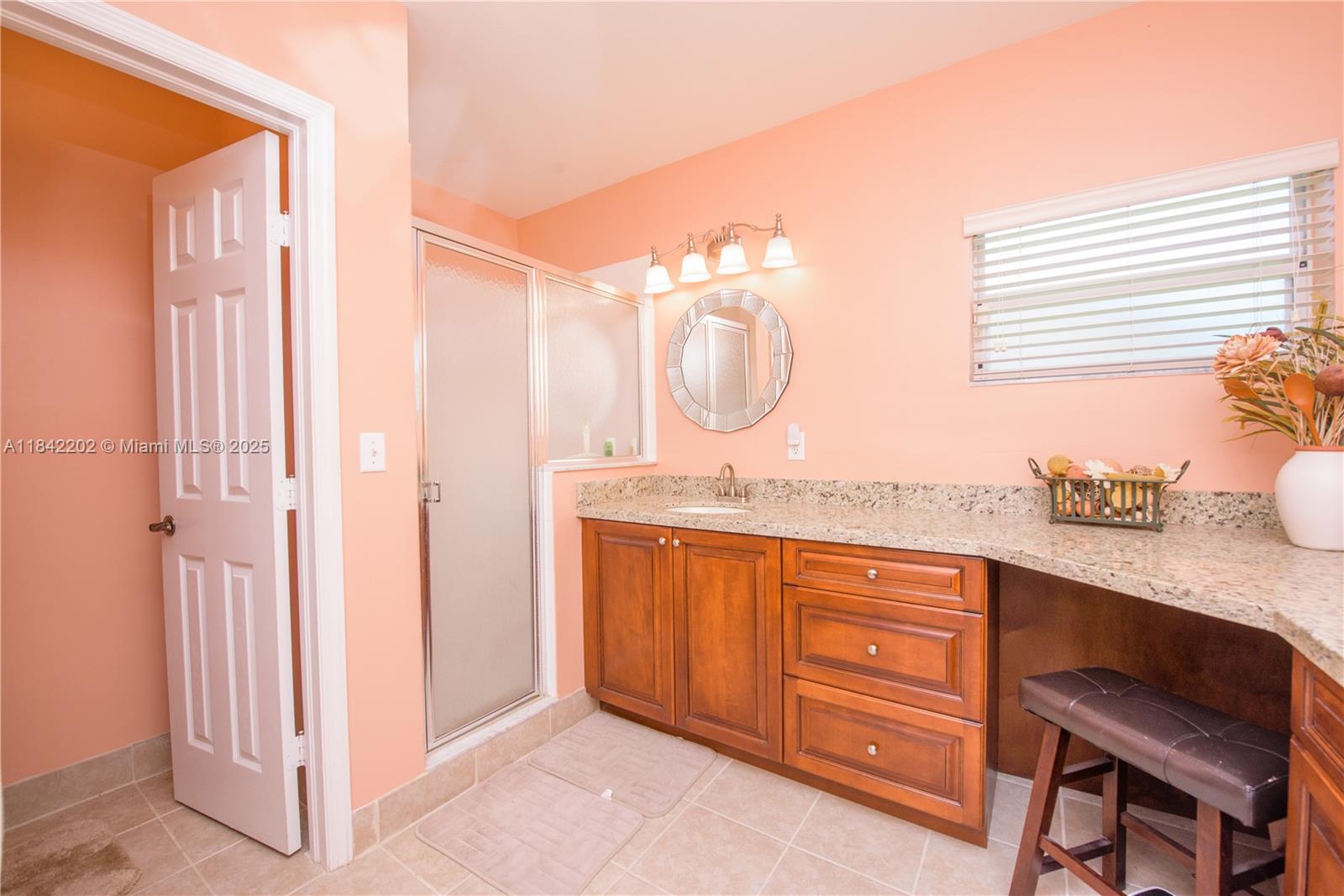 460 Se 24th Dr Property Photo 15